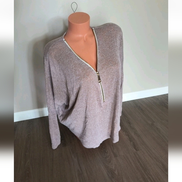 Chelsea & Theodore Women's Beige 1/4 Zip Up Oversized Sweater Pullover Size M - Picture 1 of 6